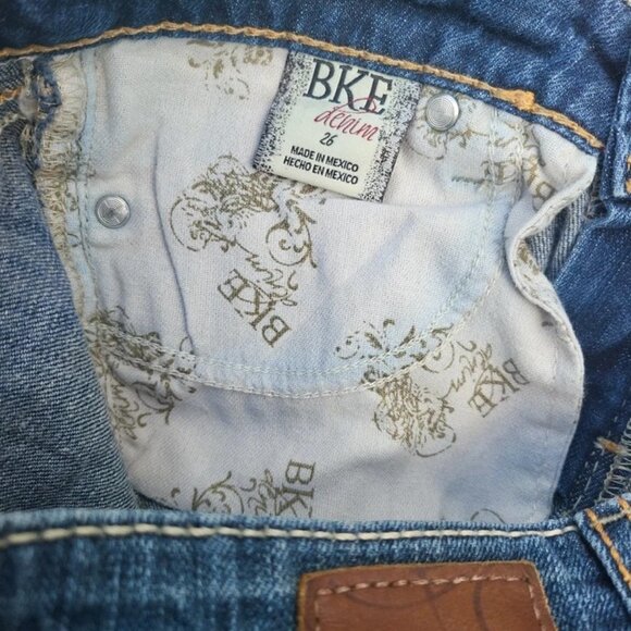 BKE Denim Stella Capri Pants Low Rise Women's Blue Jeans Size 26 - Picture 2 of 7